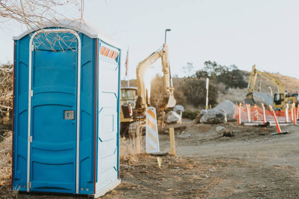 Porta potty rental for outdoor events in Linden, AL